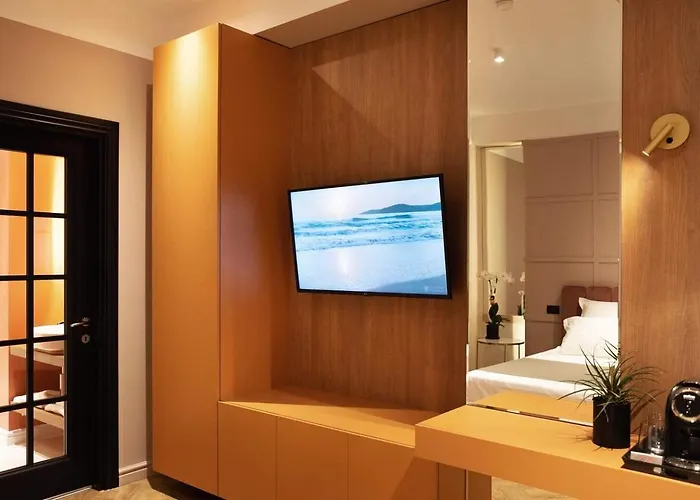 Konukevi Boutique Alnis 4*