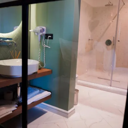 Boutique Alnis Constanţa