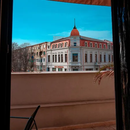 Guest house Boutique Alnis 4*