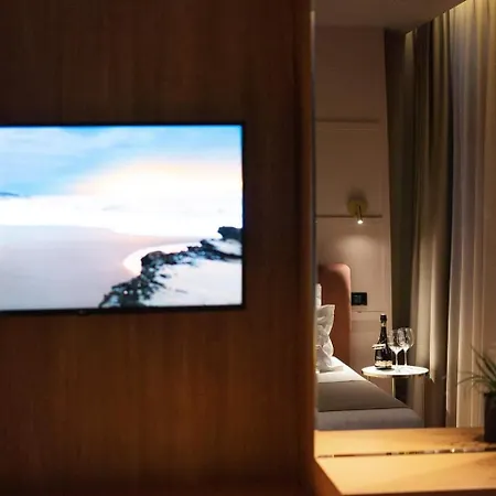 Pensjonat Boutique Alnis 4*