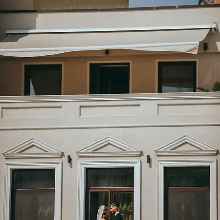 Boutique Alnis Affittacamere 4*